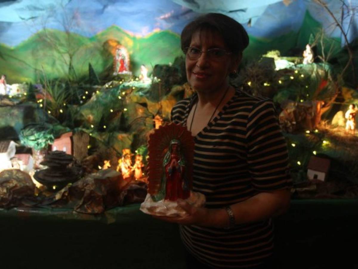 La aparición de la Virgen de Guadalupe retratada en un nacimiento capitalino