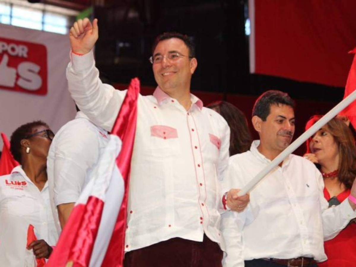 El outsider Luis Zelaya a la cabeza de las proyecciones en las primarias del Partido Liberal