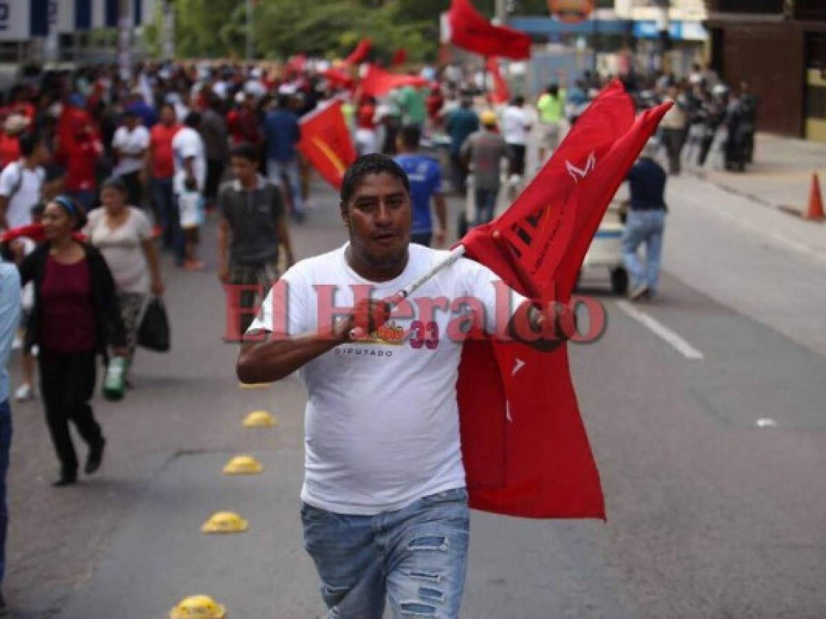 Las imágenes que no vio de la masiva marcha de la Alianza de Oposición  