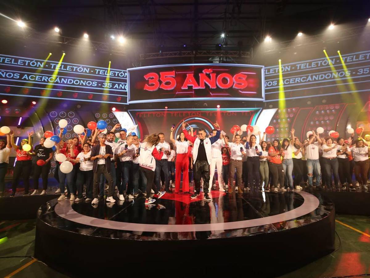 Grandes artistas nacionales e internacionales se unieron a la Teletón.