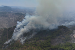 Desde el domingo, La Tigra es afectada por un incendio forestales que ha acabado con 400 hectáreas de bosque.