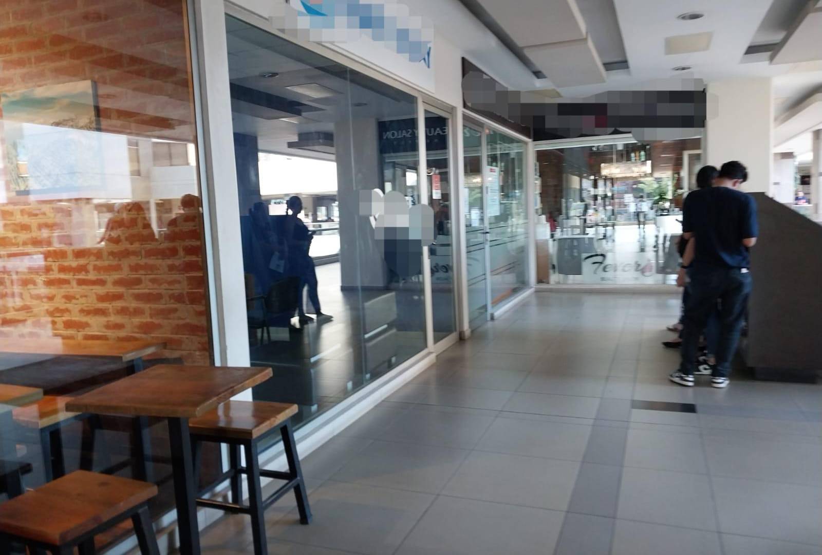 $!La Unidad Investigativa de EL HERALDO Plus evidenció que la agencia de viajes donde la SPE compró los boletos maneja un nombre en las facturas y otro en su espacio de atención