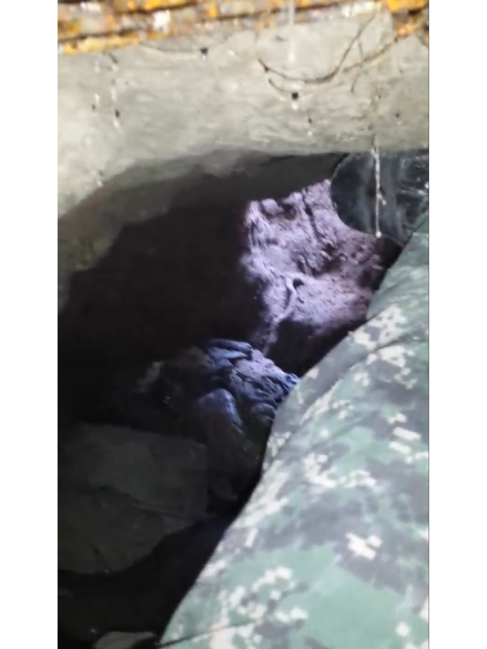 La entrada al túnel del módulo “Casa Blanca” es pequeña, pero una vez adentro se amplía de manera sorpredente