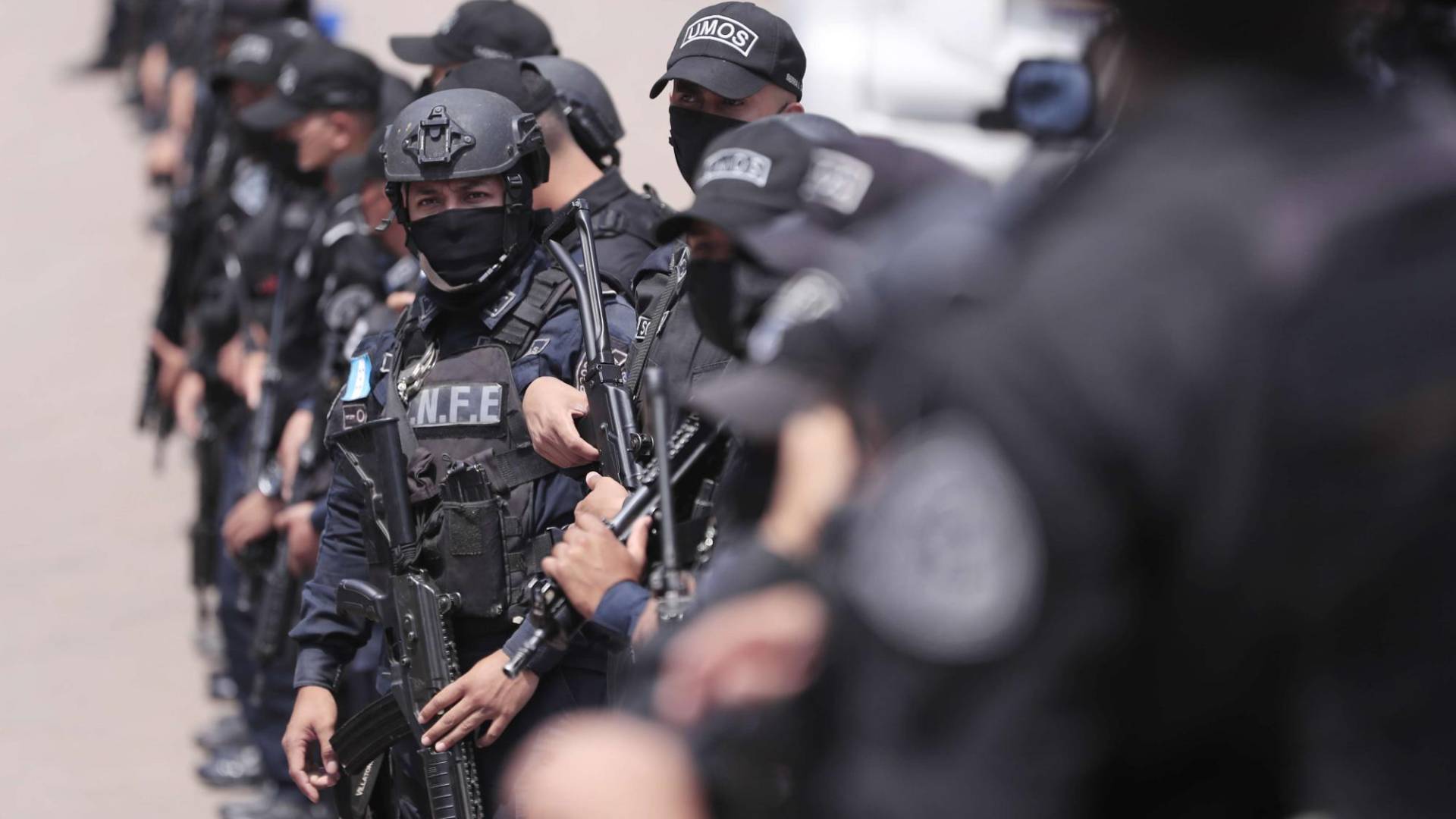 $!Honduras mantiene en promedio unos 16,000 agentes policiales para dar seguridad a más de 9.5 millones de habitantes.