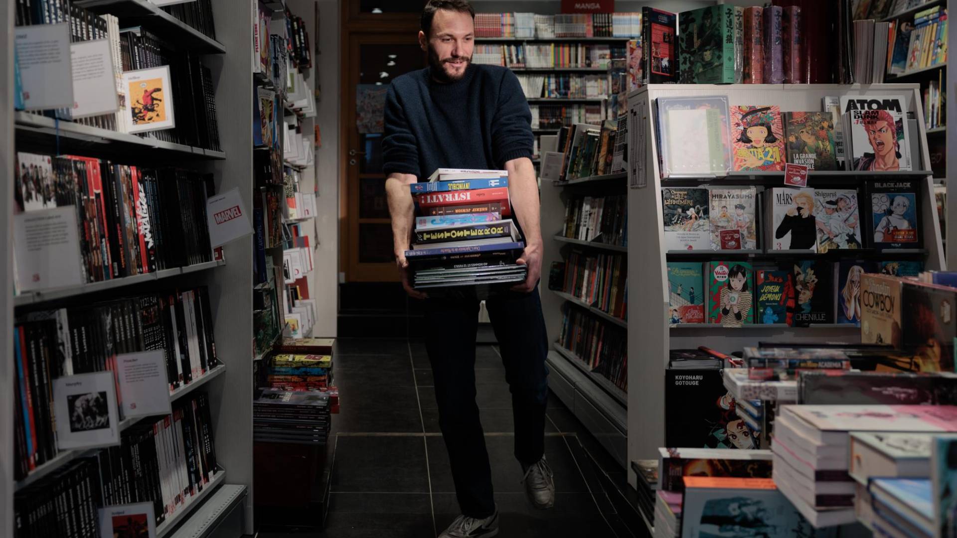 $!Matthieu Vincenot, gerente de Bulles en Tête, una tienda de cómics de París, dijo que la no ficción se ha vuelto popular.