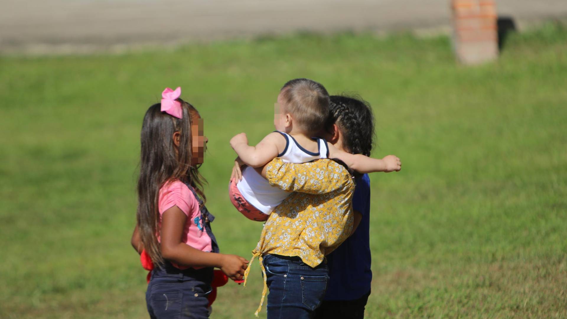 $!Todos los hermanitos comparten en el mismo hogar, saben que se tienen entre ellos y se cuidan al interior del centro.