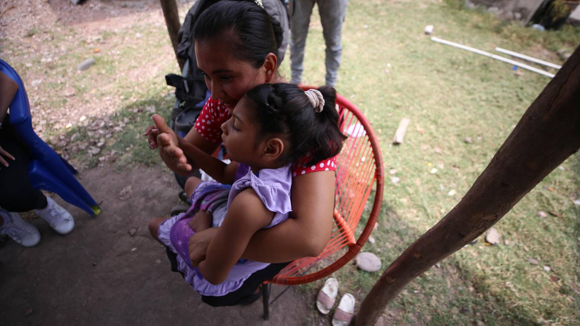 $!Ashley ha sobrevivido gracias al apoyo de su familia, quienes afirmaron que el Estado -pese a las promesas que hizo en 2016- nunca les ha otorgado ninguna ayuda y en los hospitales a veces no tienen ni medicamentos.