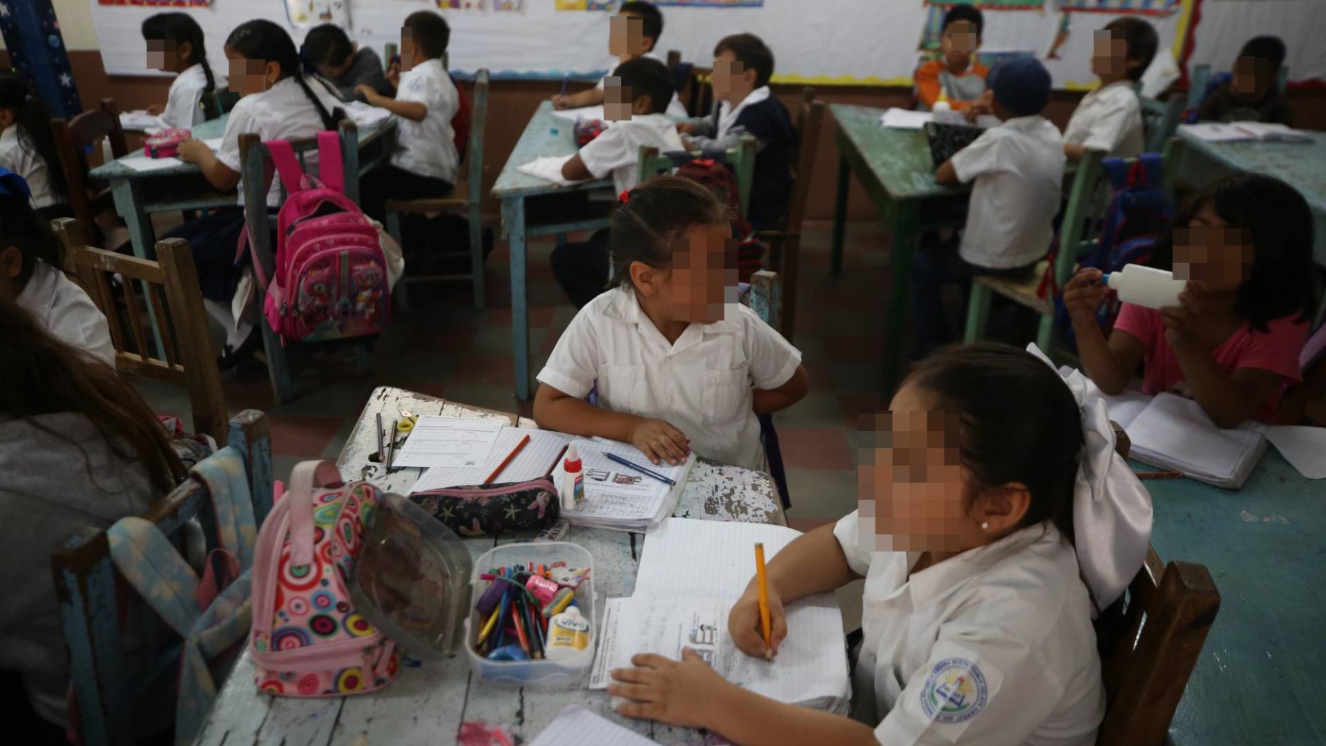 $!Algunos docentes dicen que el desinterés de los estudiantes y el poco apoyo de los padres influye en el rendimiento educativo de los estudiantes.