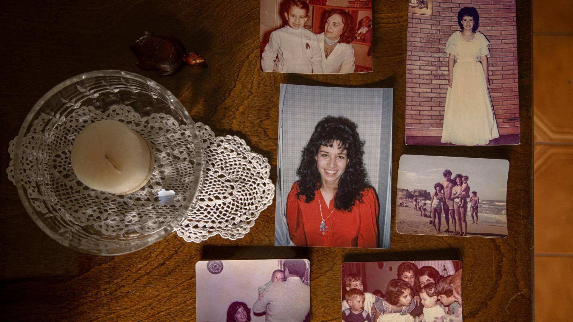 $!Fotos familiares de María Valeria Llamas, que fue atraída por BAYS en 1990. Sus padres dijeron que le lavaron el cerebro.