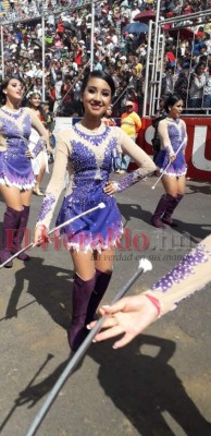 FOTOS: Elegantes y sofisticadas, así lucieron las palillonas del Central