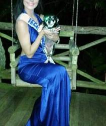 La originaria de la ciudad de las Colinas ha deslumbrado con su hermosura en varios certamenes de belleza. Foto: Instagram/DanielaVillafranca