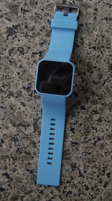 Un colorido reloj que cambia vidas