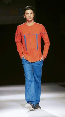 Prendas frescas y vanguardistas