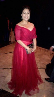 Bellas y elegantes damas adornaron la noche de la Prom 2017 del Campo International School