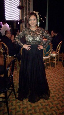 Bellas y elegantes damas adornaron la noche de la Prom 2017 del Campo International School