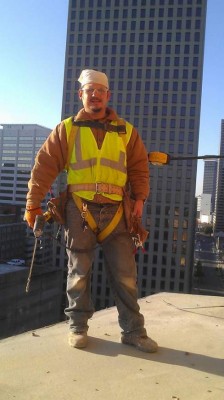 Hondureños ponen en alto nombre de su patria con su trabajo