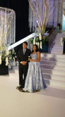 Graduandos en la Prom 2017 de DelCampo International School desfilaron con elegancia