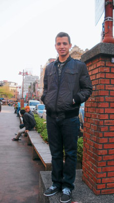 Un estudiante hondureño en Taiwán