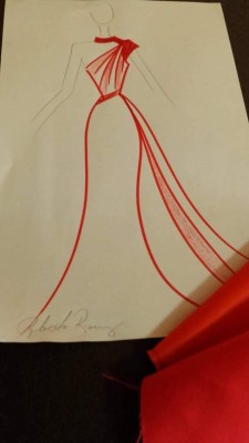 Diseñadores catrachos muestran bocetos de las tendencias que se verán en las próximas fiestas prom