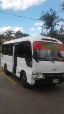Matan a oficial de las FFAA dentro de bus rapidito en la capital de Honduras