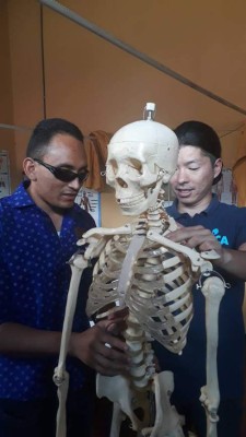 Masajes terapéuticos por manos unidas con amor