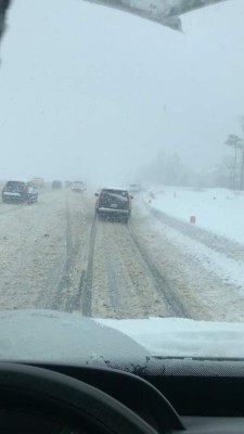 Así viven la tormenta de nieve los hondureños en Estados Unidos