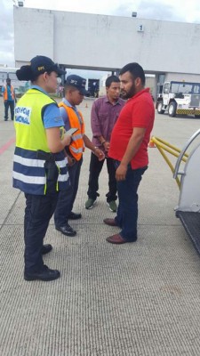 Deportan desde Estados Unidos a tres hondureños con órdenes de captura