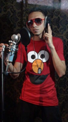 Nepty y su faceta en la radio y la moda