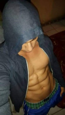 Honduras: El bailarín exótico detenido por falsificar documentos