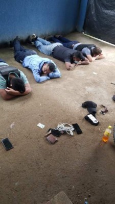 Así fue la captura de seis agentes de la DPI con droga y dinero en Tocoa (FOTOS)