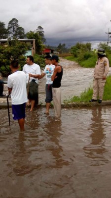 Zozobra y caos por intensas lluvias en el Distrito Central
