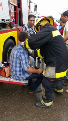 Un muerto y varios heridos deja violento asalto dentro de bus rapidito a la altura de Pimienta, Cortés