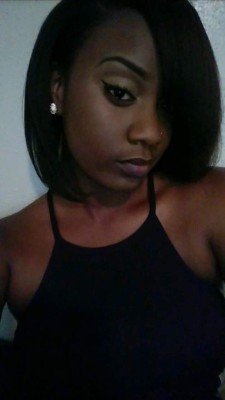 Joven realizaba sesión fotográfica y fue atropellada por un tren