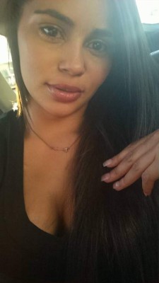 Foto de una linda delincuente causa furor en las redes sociales