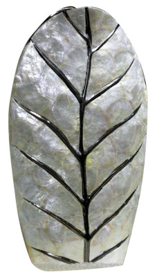 Metal y porcelana, los aliados de la decoración