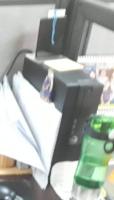 FOTOS: Los recuerdos que dejó en su escritorio el bombero hondureño Óscar Madrid