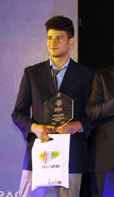 Honduras: Premios Juventud 2018 reconocen ciencia, arte, deporte y superación