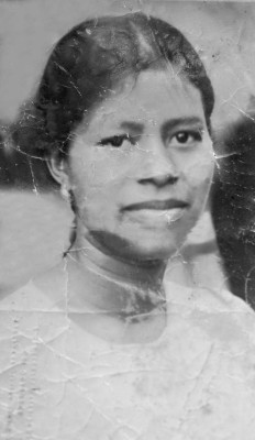 Lideresa que siembra y llena de esperanza a una Mosquitia olvidada