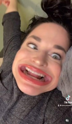 Así es Samantha Ramsdell, la mujer con la boca más grande del mundo