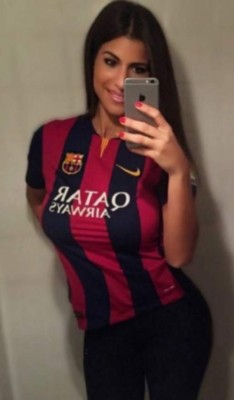 La sensual novia de Neymar, toda una belleza