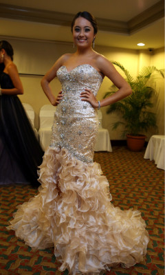 FOTOS: Glamurosa fiesta prom de la Americana