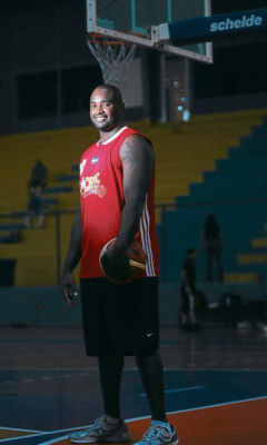 Echenique jugará la Liga de las Américas