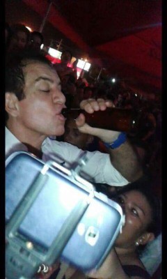 Fotos de Nasralla alcoholizado escandalizan las redes sociales