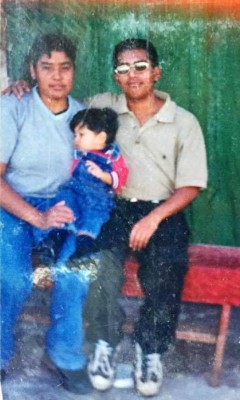 La tragedia que causa una bala perdida en Honduras: 'No sean ingratos, no disparen... nos quitaron nuestra hija'