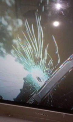 Mueren dos delincuentes y mujer en ataque a bus de transporte Cristina en La Ceiba