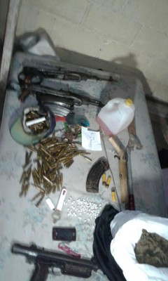 Con armas de guerra y droga caen presuntos pandilleros