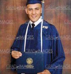 Jorge Alberto Varela es el estudiante hondureño indocumentado que se graduó con excelentes notas en la Universidad Internacional de la Florida (FIU, en inglés).