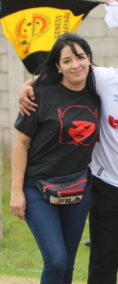 ¡Solo bellezas! Las lindas chicas que adornaron inicio del Clausura