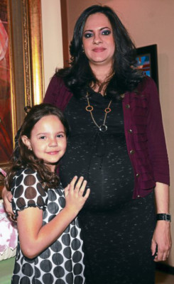 Noche de regocijo maternal