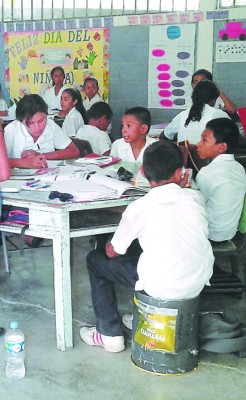 Secretaría de Educación pedirá tres mil millones adicionales a su presupuesto